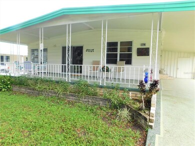 37218 Lakewood Dr, Zephyrhills, FL 33542 - photo 5