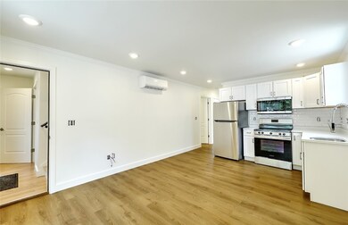 15 Amy St unit 3, Providence, RI 02906 - photo 4