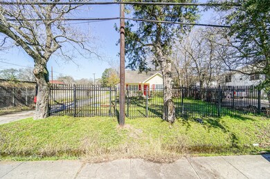 4129 Crane St, Houston, TX 77026 - photo 3