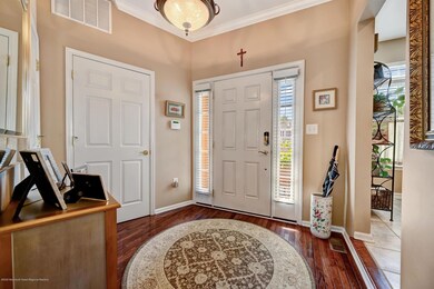 05-Foyer entrance