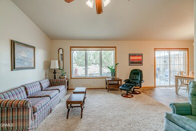 3820NormandySt_00010