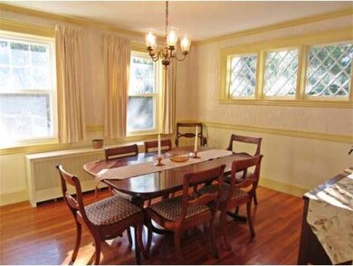 9 Tappan Rd, Wellesley, MA 02482 - photo 5