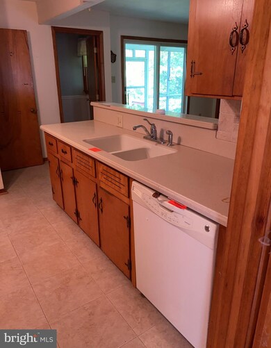 3508 Petersville Rd, Knoxville, MD 21758 - photo 6