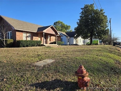 1324 N 3rd Ave, Durant, OK 74701 - photo 2