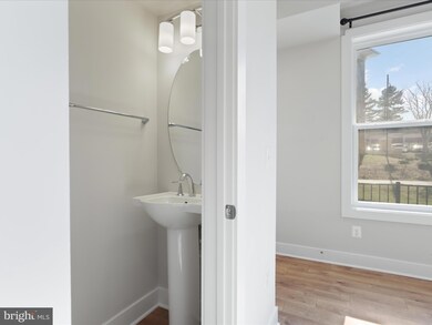 1696 Bandit Loop, Reston, VA 20190 - photo 6