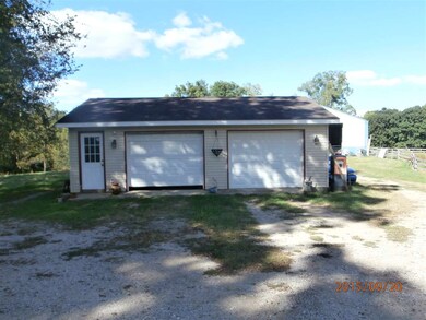 Detached Garage