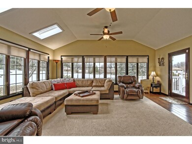 135 Grant Ave, Woodbury, NJ 08096 - photo 4