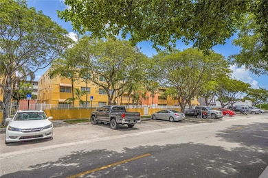 1851 NE 168th St unit A8, North Miami Beach, FL 33162 - photo 6