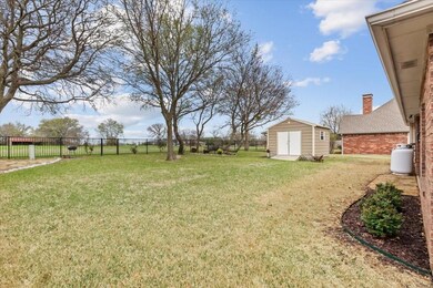2228 N Village Dr, Bonham, TX 75418 - photo 5
