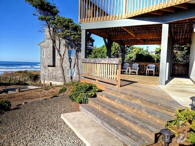 Stairs To Lower Level Deck
