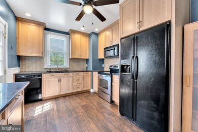 40 S 6th St, Quakertown, PA 18951 - photo 4