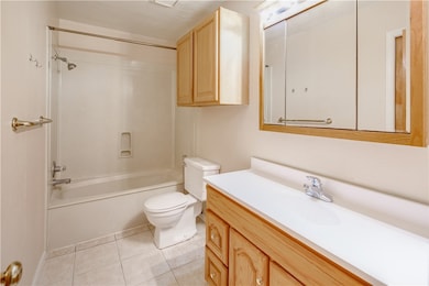 1211 Spring Loop unit A, College Station, TX 77840 - photo 7