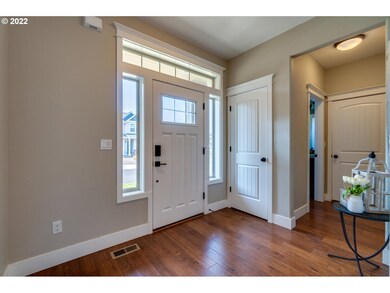 3946 N Morris St, Newberg, OR 97132 - photo 7