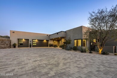 Oversized 3 car garage