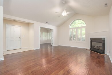 Bluestone_Circle_2677_Kalamazoo_49009-RS
