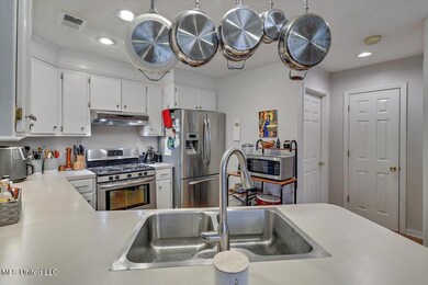 09-426 Laurel Oak Dr