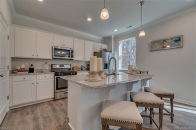 565 Bridgeway Ct, West Point, VA 23181 - photo 3