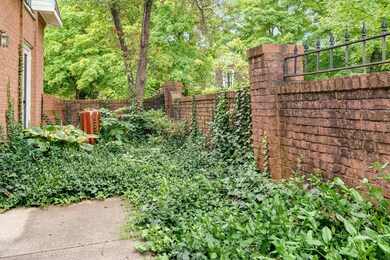 2892 Chateau Circle #10-5