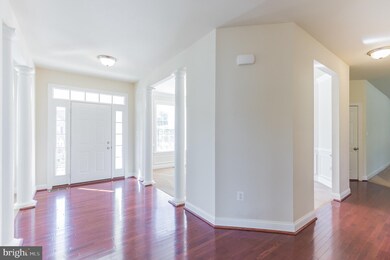 2759 Queensberry Dr, Huntingtown, MD 20639 - photo 2