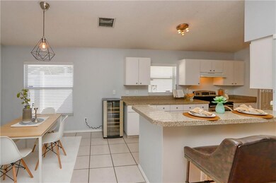 608 Lake Cypress Cir, Oldsmar, FL 34677 - photo 5