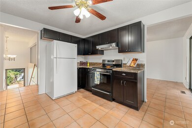 690 Degage St, East Wenatchee, WA 98802 - photo 7