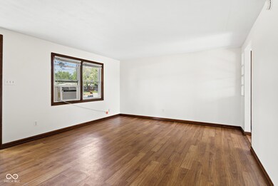 241 Weid Ct, Columbus, IN 47201 - photo 5