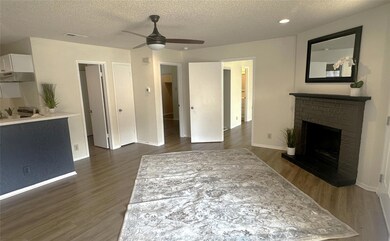 503 Algerita Dr unit B, Georgetown, TX 78628 - photo 5