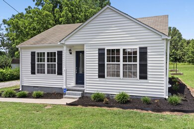105 Central Ave, Portland, TN 37148 - photo 3