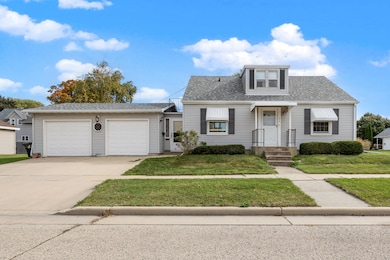 429 S Drummond St, Waupun, WI 53963 - photo 2