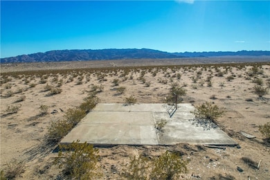 71015 2 Mile Rd, Twentynine Palms, CA 92277 - photo 2