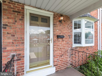 1271 Brewster St, Halethorpe, MD 21227 - photo 2