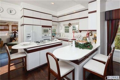 Gourmet Kitchen