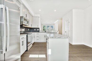 303 Golan Cir unit E, Myrtle Beach, SC 29579 - photo 4