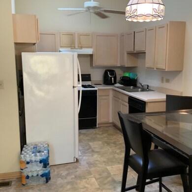 8936 Price Cir, Highland, IN 46322 - photo 4