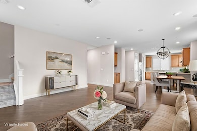 1038 Giacomo Ln, San Jose, CA 95131 - photo 4