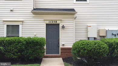 11258 Wortham Crest Cir unit 4, Manassas, VA 20109 - photo 2