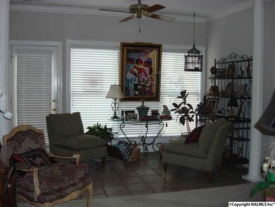 324 Lakepoint Dr, Gadsden, AL 35901 - photo 7