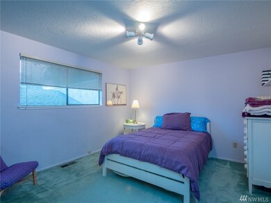 4631 76th St SW, Mukilteo, WA 98275 - photo 6