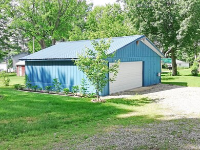 735 W Mohawk Trail, White Cloud, MI 49349 - photo 3