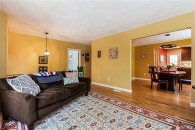 465 Elmgrove Ave, Providence, RI 02906 - photo 7