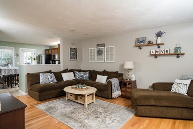 56 Boxberry Ln, Rockland, MA 02370 - photo 3