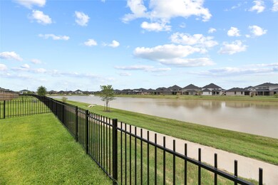 28522 Hannahs Harbor Ln, Katy, TX 77494 - photo 3