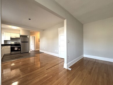 8 Langmaid Ave unit 11, Somerville, MA 02145 - photo 2