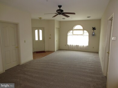 257 Barbara Ln, Harrisburg, PA 17111 - photo 5