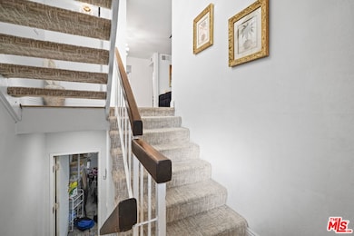 5245 Coldwater Canyon Ave unit C, Sherman Oaks, CA 91401 - photo 5