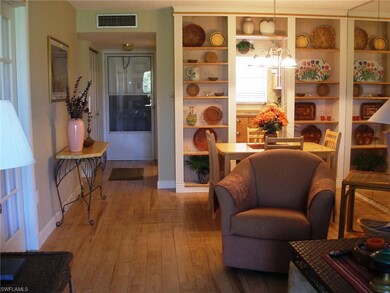 Gorgeous high end laminate floors flow through out