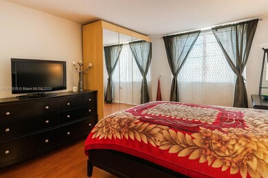 Winston Towers 200 unit 515, Sunny Isles Beach, FL 33160 - photo 6