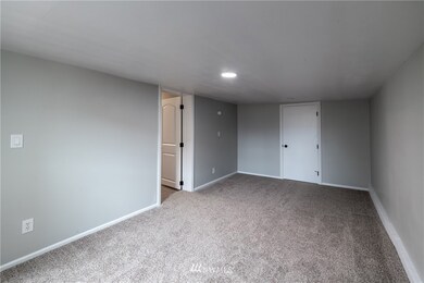 325 S Chelan Ave, Wenatchee, WA 98801 - photo 6