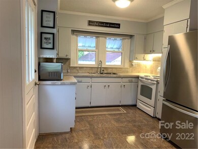 516 Margaret Dr, Statesville, NC 28677 - photo 6