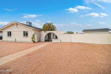5208 S. 44th Way
